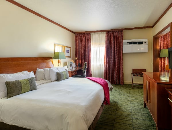 Grand Palm Walmont King